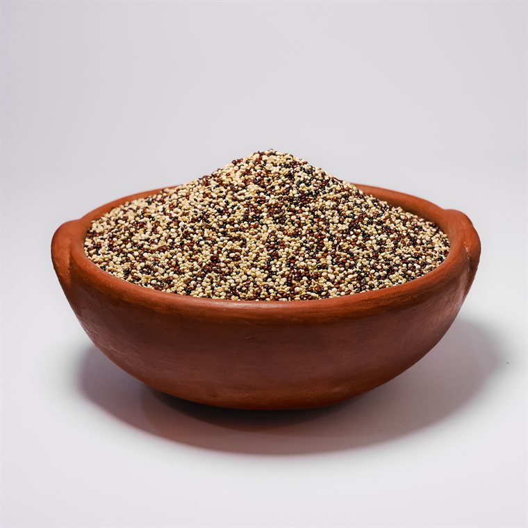 Quinoa tricolor